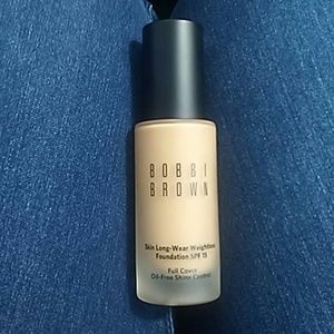 Bobbi brown foundation